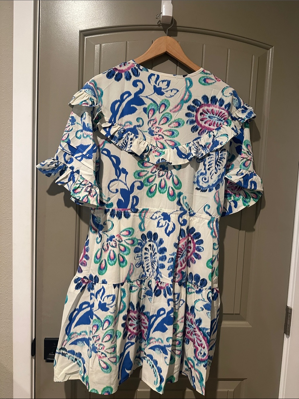ENTRO Ruffle Dress L - Picture 5 of 8